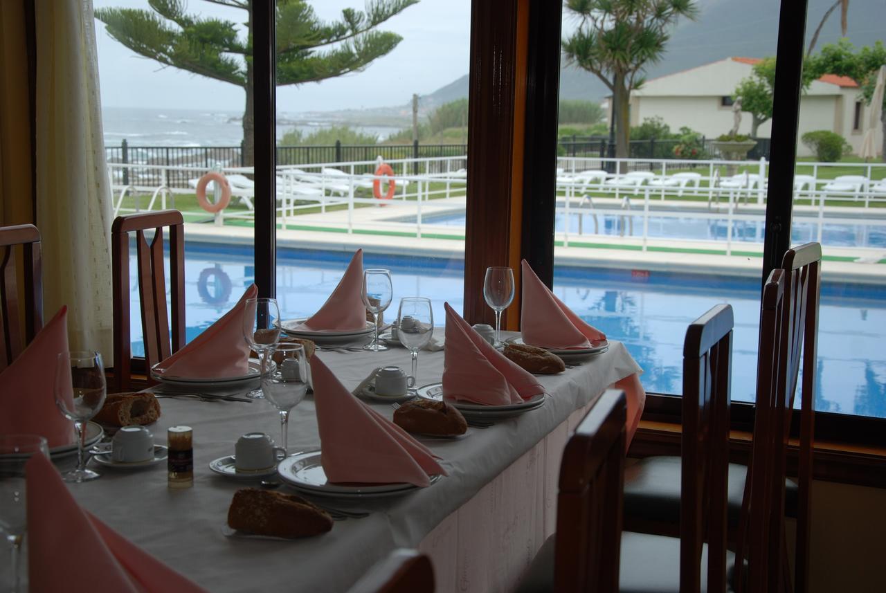 Hotel Restaurante Glasgow Villadesuso Esterno foto